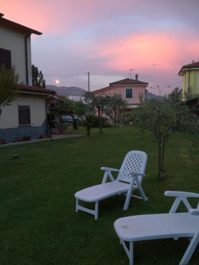 B&B La Damigiana Fioì Piano di Follo Exterior foto