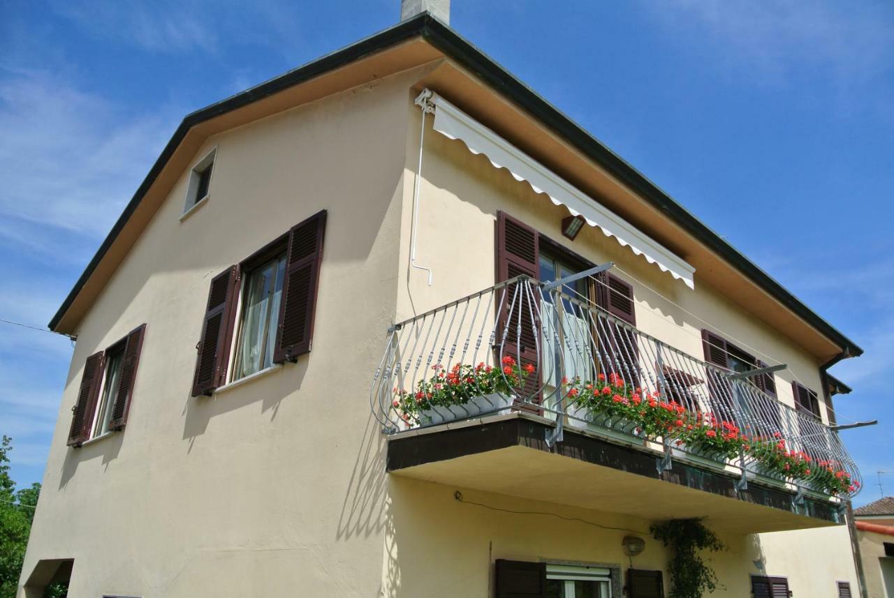 B&B La Damigiana Fioì Piano di Follo Exterior foto